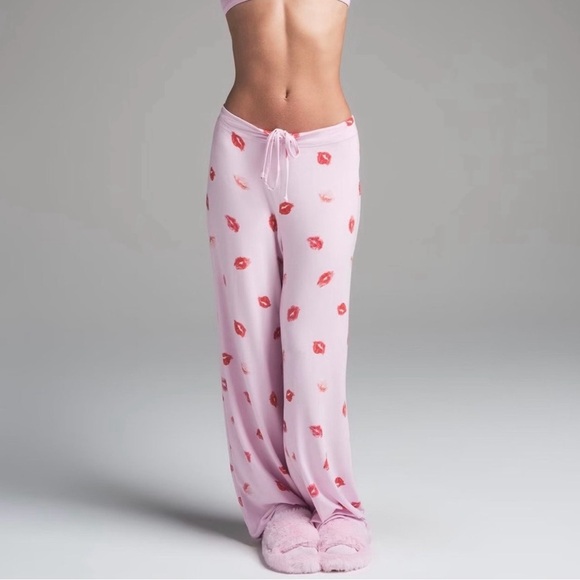 SKIMS Other - SKIMS SLEEP STRAIGHT LEG PANTS CHERRY BLOSSOM
LIPSTICK XS